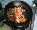 Foto langkah ke 4 dari resep Spaghetti Bolognese Ala Icha Irawan.