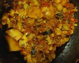 A picture of step 4 of Cauliflower potato masala.