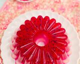 Foto langkah ke 6 dari resep 561. Puding Buah Naga Merah Putih.