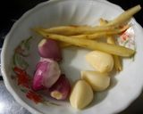 Foto langkah ke 1 dari resep Sayur bayam temu kunci.
