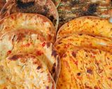 صورة لخطوة 4 من وصفة مناقيش زعتر وجبنة فيتا وجبنة مثلثات رووعة فطور او عشاء ،😋👍❤️