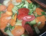 Foto langkah ke 3 dari resep Tumis Sayuran Saus Tiram.