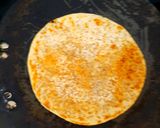 सोजीची /सांज्याची पोळी (Sanjyachi Poli Recipe In Marathi) रेसिपी स्टेप 4 फोटो 