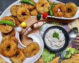 A picture of step 5 of Potato Semolina Medu Vada.