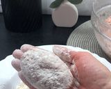 Фото кроку 3 до Творожно-мясные котлетки в томатном соусе😋.