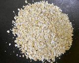 A picture of step 1 of Oatmeal with banana.