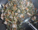 A picture of step 3 of Chicken American chopsuey.