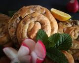 A picture of step 6 of Lebanese meat pastry /pie _meat in dough_.