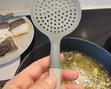 Foto del paso 3 de la receta: Bacalao al pil pil muy sencillo