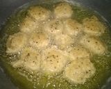 Foto langkah ke 3 dari resep Bola2 Ayam Lada Hitam Goreng.