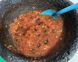 Foto del paso 2 de la receta: Salsa molcajeteada