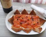 Foto del paso 2 de la receta: Tartaletas de guacamole y salmón
