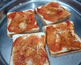 બ્રેડ પીઝા (Bread pizza Recipe In Gujarati) રેસીપી સ્ટેપ2ફોટો