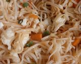 A picture of step 2 of Egg chowmein.