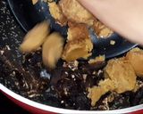 A picture of step 1 of Imli Chutney.