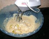 Foto del paso 4 de la receta: Bizcochuelo de naranjas y peras