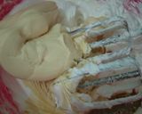 Foto langkah ke 8 dari resep Tiramisu Birthday cake.