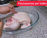 Foto del paso 2 de la receta: Pollo al horno / súper fácil