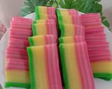 Foto langkah ke 1 dari resep KUE LAPIS SAGU KENYAL/RESEP KUE LAPIS ANTI GAGAL.
