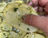 Foto del paso 2 de la receta: 540. Flor de huevos rotos (picoteo)
