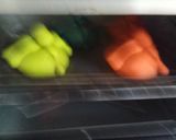 Foto del paso 12 de la receta: Pan de muerto arcoíris 🌈