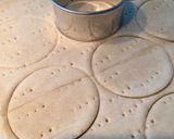 Foto del paso 3 de la receta: Pastelitos de hojaldre rellenos de carne