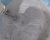 Foto langkah ke 3 dari resep Bolu kukus.