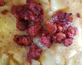 Foto del paso 5 de la receta: Tortilla de patata con chorizo fácil