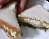 A picture of step 7 of Meat minced egg cheese sandwich.