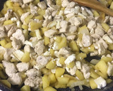 Foto del paso 2 de la receta: Wrap de pollo con queso de cabra y manzana caramelizada