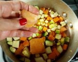 Foto del paso 2 de la receta: Sopa verdulera ¡práctica! en ¡20 minutos!