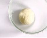 A picture of step 4 of Donuts.