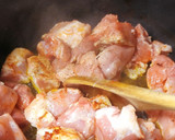 Foto del paso 1 de la receta: Chancho con yuca