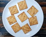 A picture of step 3 of Salsa Cream Cracker Bites.