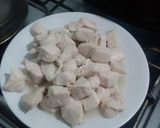 Foto del paso 3 de la receta: Pollo a la portuguesa con habas