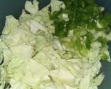 Foto langkah ke 1 dari resep Seblak Campur Dengan Sayur.