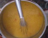 A picture of step 5 of Idli sambar with coconut chutney.