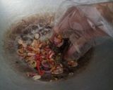 Foto langkah ke 3 dari resep Tuung Timbung Bumbu Bali (Terong Bumbu Bali).