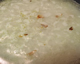 Foto del paso 2 de la receta: Arroz con Espárragos trigueros y pimiento verde