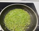 Foto del paso 1 de la receta: Croqueta de puerro y jamón ibérico