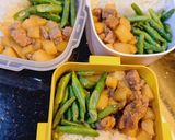 Foto langkah ke 4 dari resep Tumis kentang daging sederhana untuk bekal anak.