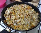 Foto del paso 3 de la receta: Canastitas de pollo y queso (con carcaza de pollo)