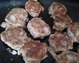 Foto langkah ke 1 dari resep Swedish meatball ala ikea super cepat.
