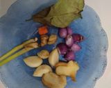 Foto langkah ke 1 dari resep Ayam bacem simpel.