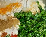 મેથીના મુઠીયા(Methi muthiya Recipe in Gujarati) રેસીપી સ્ટેપ1ફોટો
