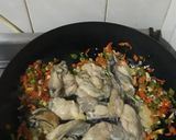 Foto del paso 4 de la receta: Ostras al vino blanco y arroz graneado