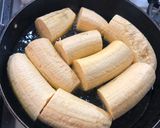 Foto del paso 1 de la receta: Patacones con hogao y queso costeño rallado
