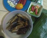 Foto langkah ke 1 dari resep Tongkol Bungkus Daun.
