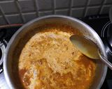 एग ड्रॉप करी (egg drop curry recipe in marathi) रेसिपी स्टेप 6 फोटो