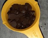 A picture of step 7 of Homemade choco chips.